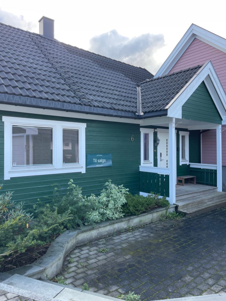 Rognebærveien 6 Forside hus